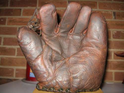 George Burns Goldsmith 73 Front